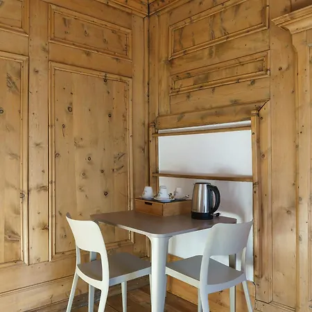 Ca' Del Borgo Boutique & Aparthotel Poschiavo