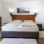 Apartahotel Ca' Del Borgo Boutique Rooms&suites Poschiavo