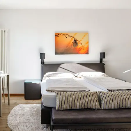 Cà Del Borgo, Rooms&suites 3* Poschiavo